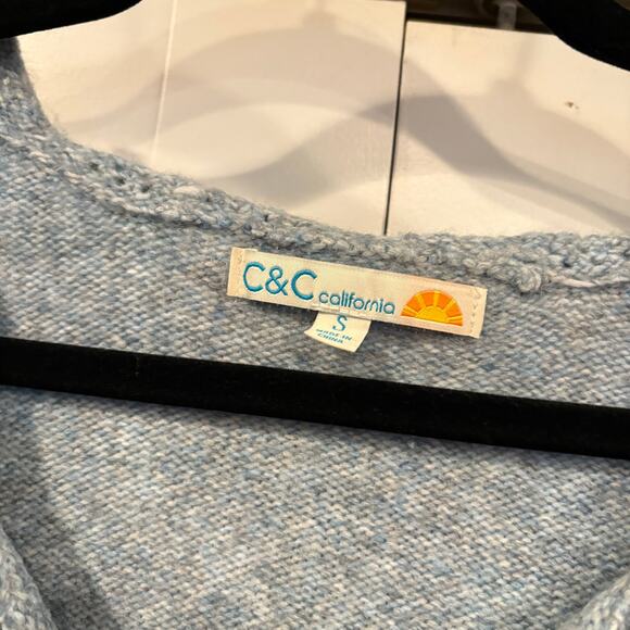 C&C California Blue Cropped Cardigan Size Small - Picture 5 of 5